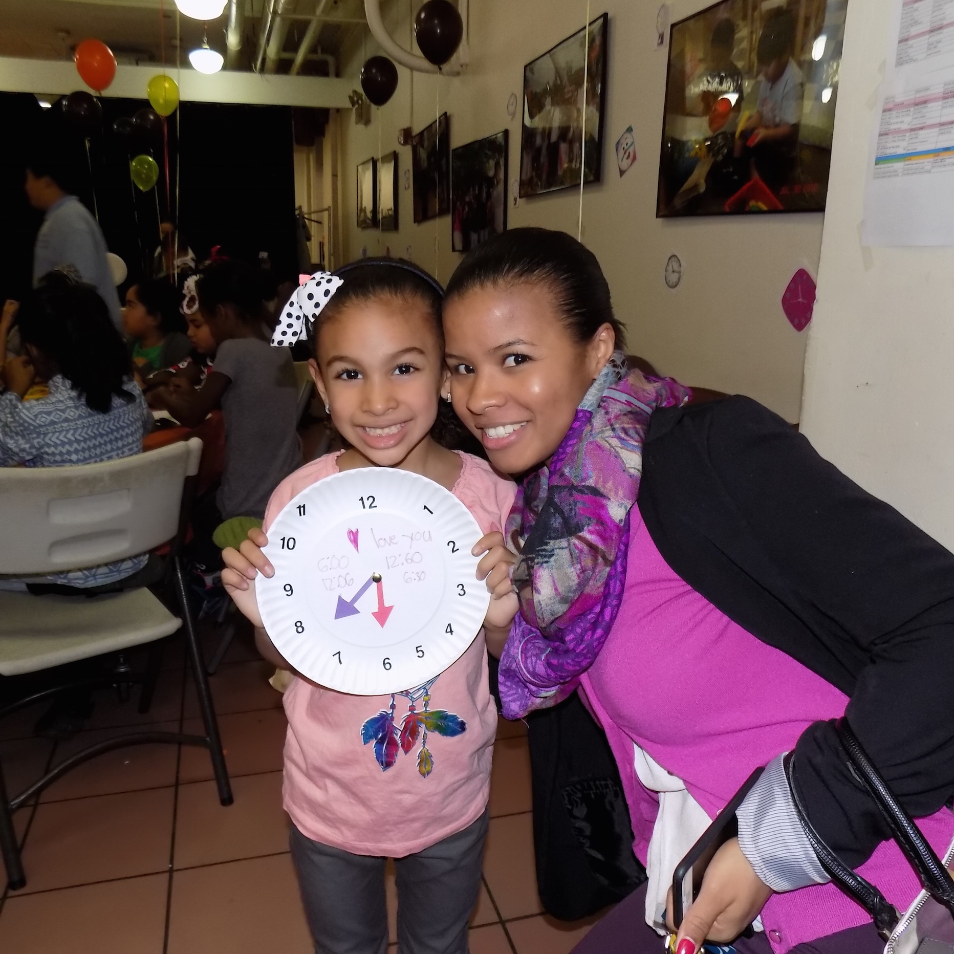 Watch Retailer Provides Bronx-Based Community Center With Time Learning Workshop And Free Watches For Children
