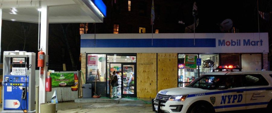 Minivan Crashes Into Convenience Store In NYC