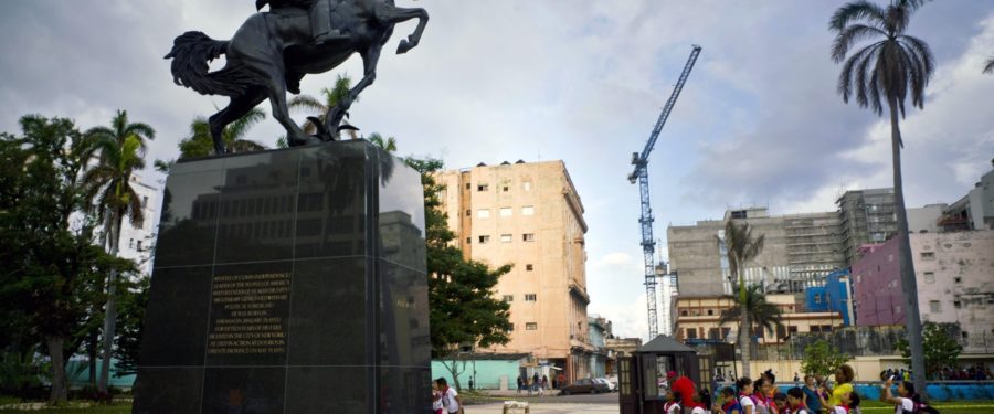 Cuba Unveils Us-Made Tribute To Independence