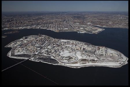 Rikers Island Guards Charged With Inmate Beating, Coverup
