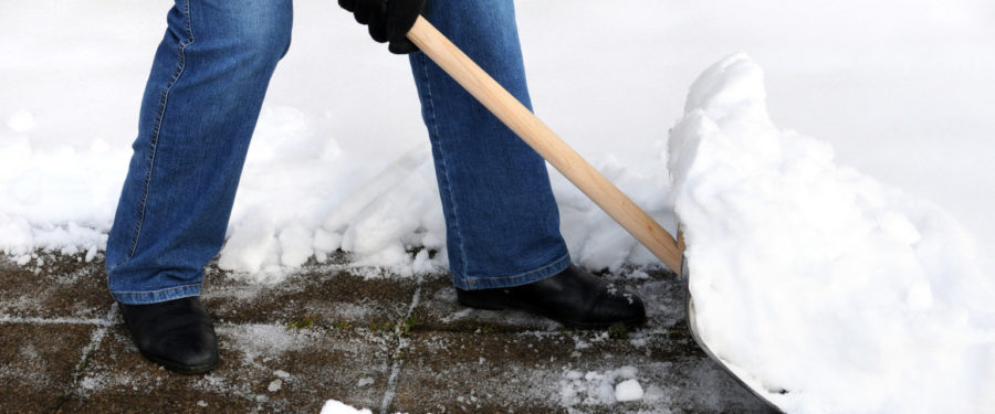 NYC Uses Ex Cons To Shovel Snow