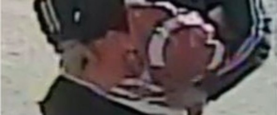 Burglar Swipes 3 Laptops From South Bronx Building