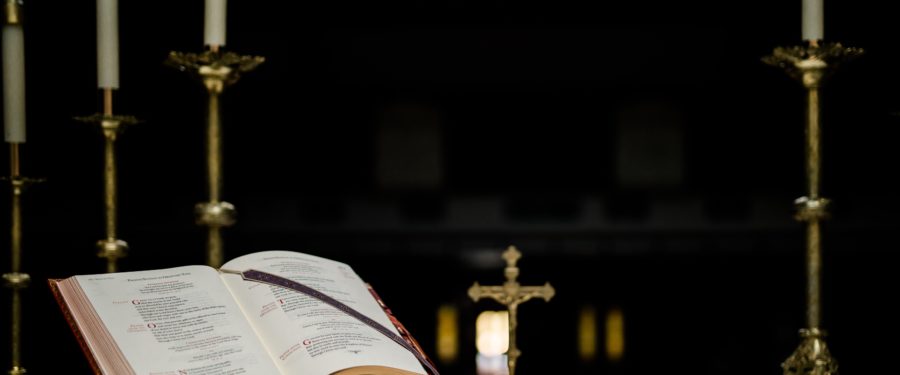 Father Kwan Speaking At Serra Club Luncheon