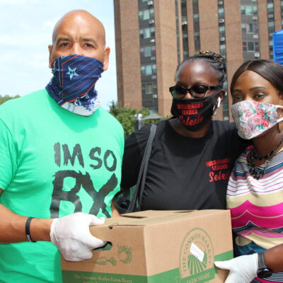 Bronx Officials Distribute Food & PPE At River Park Towers