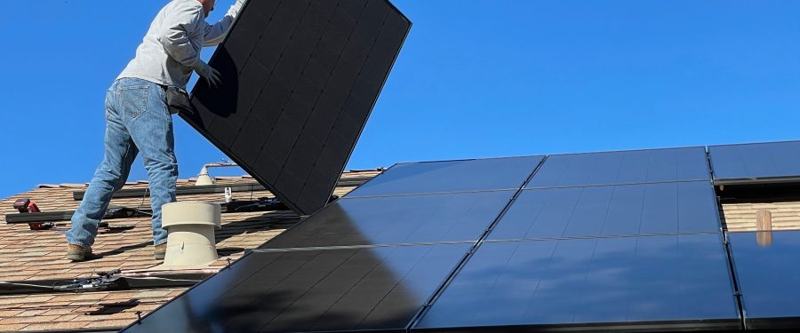 Home Solar Panels And How They Can Change Your Finances