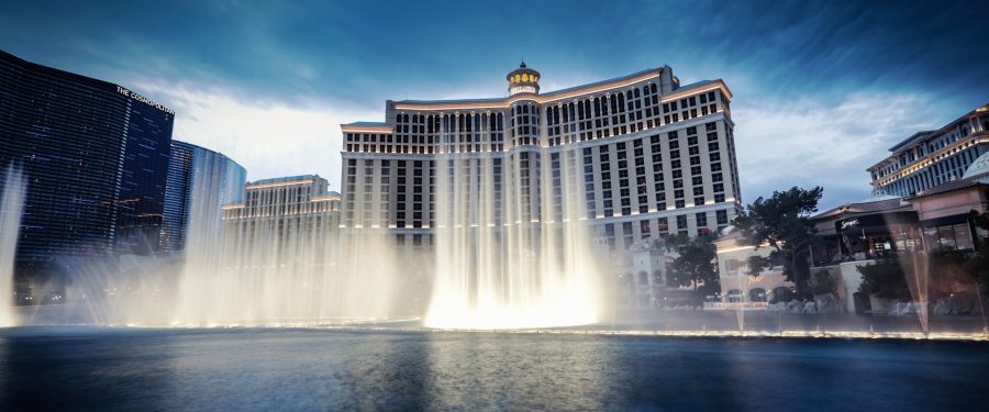 Can Online Casinos Ever Replace Land-Based Casinos?