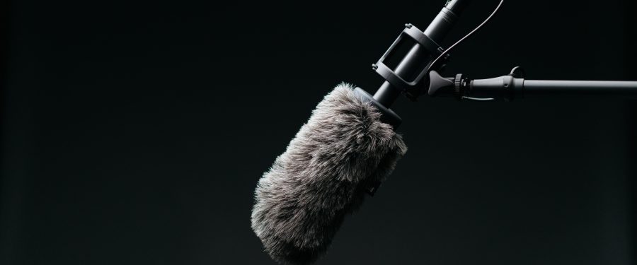 If You Grind The Threshold Of Three Other Houses: Bang Geul Han