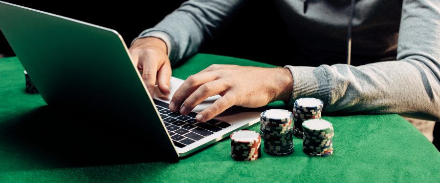 The Influence Of Reviews & Complaints On The Choice Of Online Gambling Platform