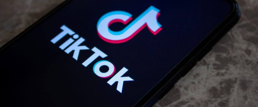 US-China TikTok Deal: Framework Agreement Raises National Security Alarms Amid Ownership Shift