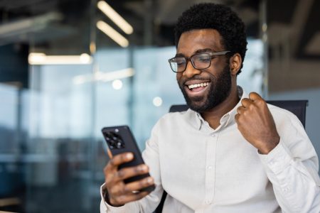 The Bronx Screen Test: How Local Habits Are Rewriting The Rules Of Web Browsing