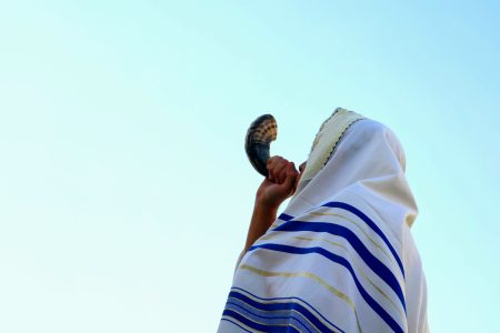 Am Yisrael Chai: A Yom Kippur Call To Strength, Gratitude, And Defiance